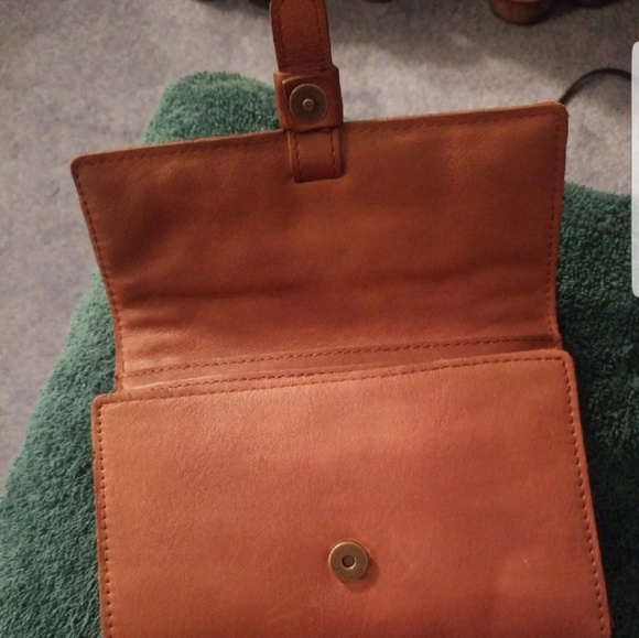 Patricia Nash Leather wallet - Picture 4 of 6